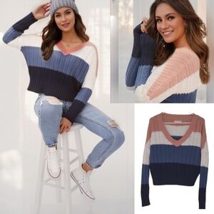 Aeropostale V Neck Cropped Stripped Color Block Knit Sweater Size X Small